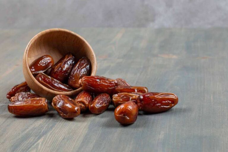 Is Eating Dates Good for You? Dr Farrah MD